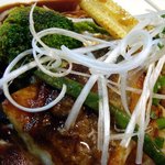 ラ・プレーヌ・リュヌ  - 3種の魚のポワレバルサミコソースアップ