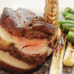 “TOTORORI豬”最受歡迎的經典料理“TOTORORI豬塊燒”