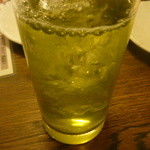 骨付鳥 一鶴 - 玉露入り緑茶一杯目