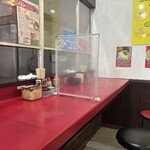 ラーメン 杉田家 千葉祐光店 - 内観