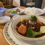 びすとろ 風露 - ワイン煮込みハンバーグ（1,650円）