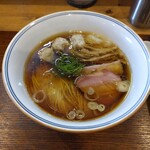 Ramen FeeL - Feel The 特上醤油らぁ麵 1,900円 ♪