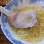 Ramen FeeL - 埼玉の香り豚の低温調理の豚肩ロースチャーシュー ♪