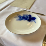 ザ・フジヤ - なんとも美しい、大倉陶園の洋食器