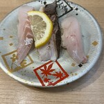回転寿司 鮮 - 白身3点