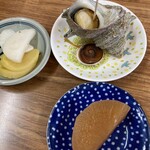 中村屋 - この地方では壺のサザエさん焼きは特別な客にだけ配られる特別な逸品らしい