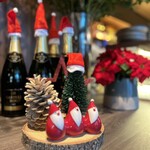 Oyster bar & Bistro Wharf - 