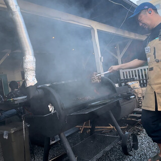 アメリカングリル蓋して焼くと汁がドバッと出るジューシーな肉が
