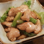 そば処 上代 - 鶏のそばつゆ炒め４５０円