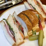 トリコロール - 