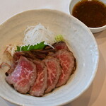 信州アルプス牛もも肉のたたき