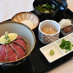 Ogiyoshi十十 - 信州阿爾卑斯牛肉烤牛肉飯