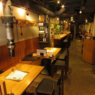 【2名様～6名様】明るい店内でお過ごしください。