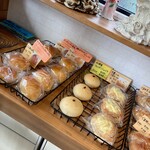 焼きたてパン&カフェレスト 富鳳珍 - 内観