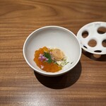 真白 - ・木の芽　花紫蘇
      ・カワハギの肝、いくら（柑橘の香りをつけて）
      ・カワハギのリゾット（与謝野米）