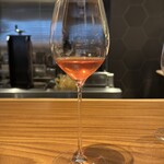 真白 - ドリンク④（次の秋刀魚に合わせて）
      
      ・ワインパミスと、お茶を合わせて
      ・ステビアで甘みを少し足して