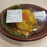 わくわく広場 - 『ブータンキッチン』さんのカレーです。夕方の５時過ぎには、これ１つしか、商品がありませんでした。もっと、早い時間に買いに行かないとダメですね。