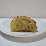 KISO - 発酵バターのクロワッサン 断面