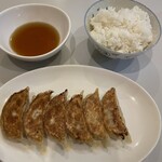 ぎょうざの焼吉 - 