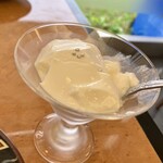 喰囍炒 - 杏仁豆腐　（サービスsize