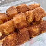 ふくふく - 蓋を開けると、フルーティーなソースの香り✨