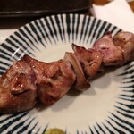 やきとん 赤尾 - ☆☆☆☆特選鶏レバーお代わり。１本目をさらに上回る素晴らしさ