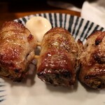 やきとん 赤尾 - ○レタス肉巻。タレが沁み沁み