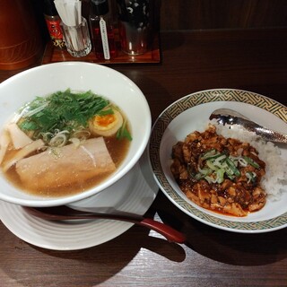 チャイニーズバル 光輝_1