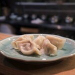 手作り餃子の店 吉春 - 
