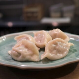 手作り餃子の店 吉春 - 料理写真: