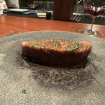 奈良屋町 青 - ⑩九州和牛のハラミ、ソースは白ワイン、柑橘果汁、お醤油を使用したフォンドボーソースと共に