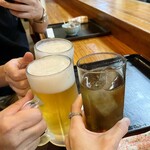 ろばたゆき - お疲れ様カンパ〜イヾ(´∇｀)ﾉ
                                そして、初めまして〜の、せんちゃんさ〜ん！
                                空気感が良すぎて、速攻で馴染んでしまいました♫
                                ぴたさんとの相乗効果もあるのかな(*´艸`)
                                