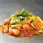 Delicious and spicy! pork kimchi