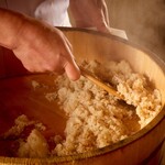 鮨 匠海 - 握りの命とも言われるシャリの旨さも自信アリ！