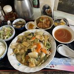 中国料理 頤和園 - ＂焼きそばセット＂全体像