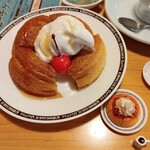 コメダ珈琲店 - シロノワール