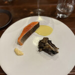 カエンネ - 湧水鱒と舞茸