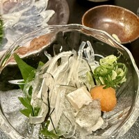 泳ぎとらふぐ活蟹料理 あじ平 曽根崎 - 