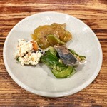 ふふ - つきだし