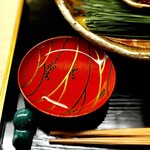 道人 - そして、甘い香りの金木犀が、さらに優しく食事への気持ちを整えてくれますね。