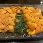 まど居 - うにパッカーン！！　ホーレン草が…( ◠‿◠ )