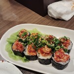焼肉ホルモン・牛テール料理　あにき - こぼれチャンジャ？