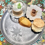 YOTSUBA TEA - スイーツプレート