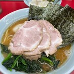 家系ラーメン 武将家 - 武将ラーメン