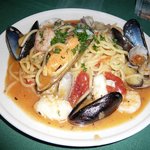 プチラパン - 魚介のトマトソース