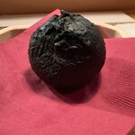 交番通り 四十 - こんな感じで唐突に漆黒の塊ｗ