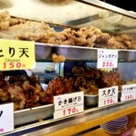 一〇そば - 天ぷらケース。