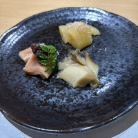 鮨 真魚 - 