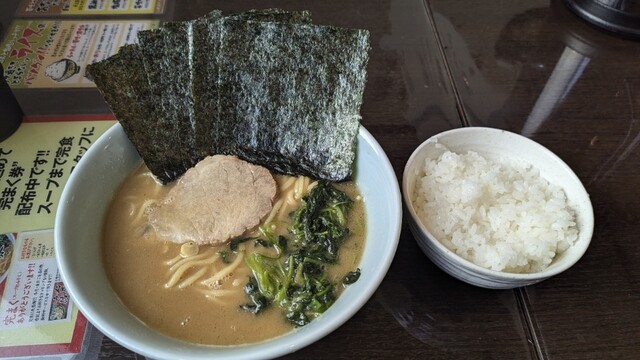 横濱豚骨醤油 ラーメン佐原 石巻店｜豚骨醤油ラーメン