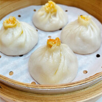 上海蟹みそ小籠包　4個入り